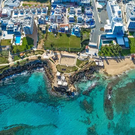 Silver Sands Penthouse Protaras