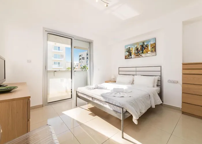 Silver Sands Penthouse Apartament